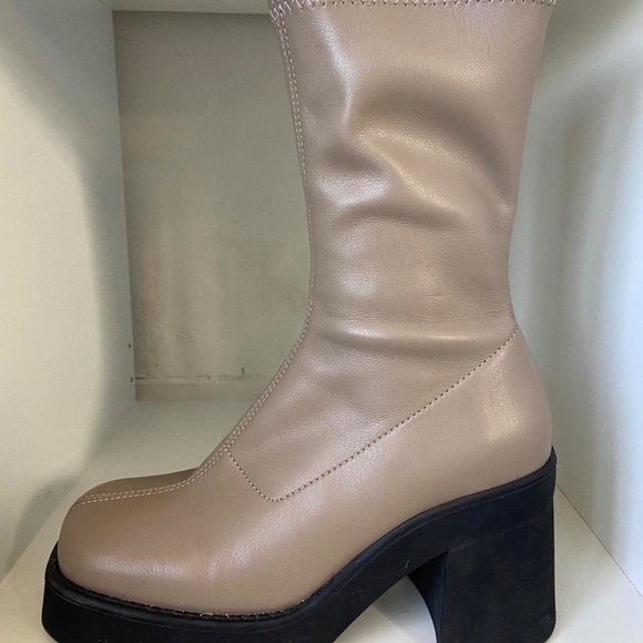 E8 by Miista boots - Picture 3 of 5